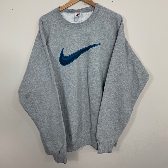 Nike Big Swoosh Crew Sweat in 2019 | Nike wear, Nike, Nike Nike Big Swoosh Crew Sweat in 2019 | Nike wear, Nike, Nike